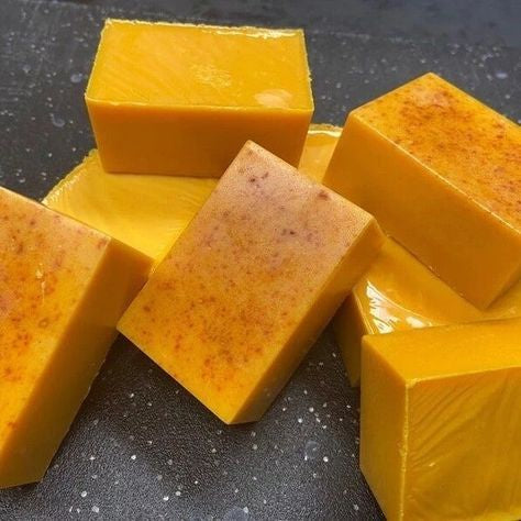 Savon Nettoyant Citron & Curcuma — Fait Main, 100g