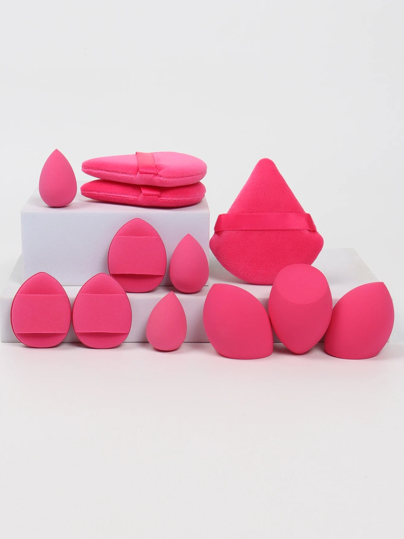 Ensemble Éponges Maquillage 12 Pièces — Houppettes & Œufs de Beauté