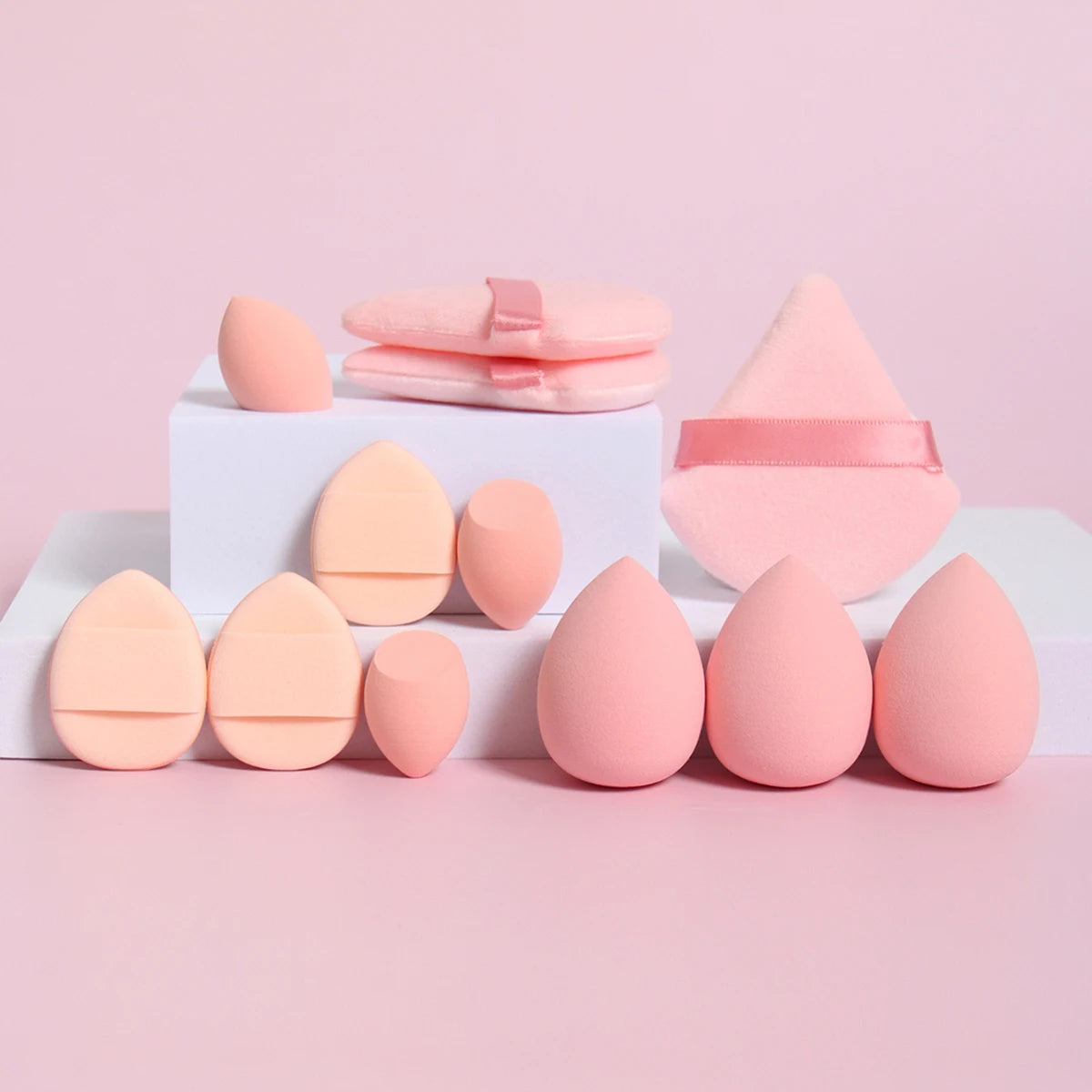Ensemble Éponges Maquillage 12 Pièces — Houppettes & Œufs de Beauté